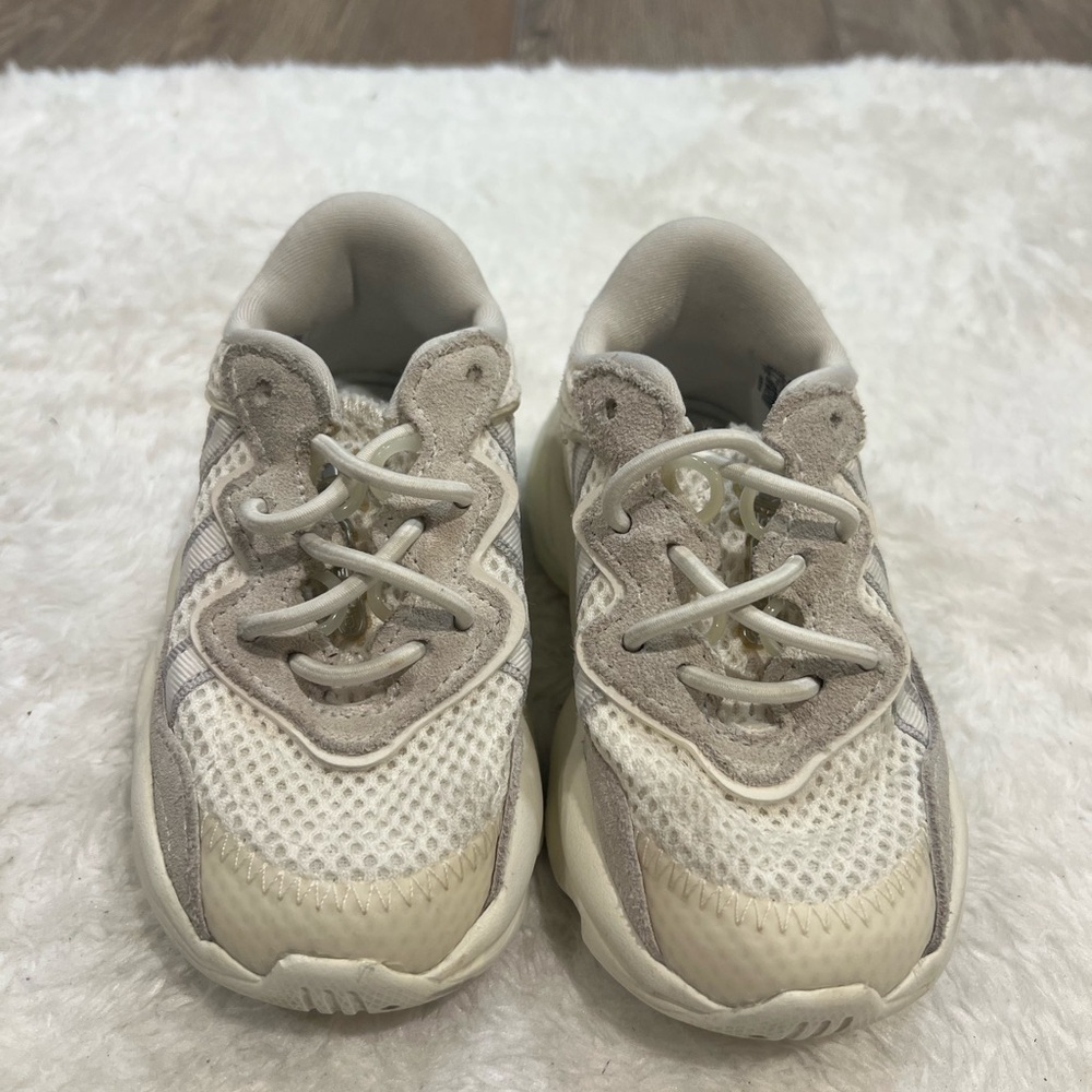 Adidas toddler sneakers